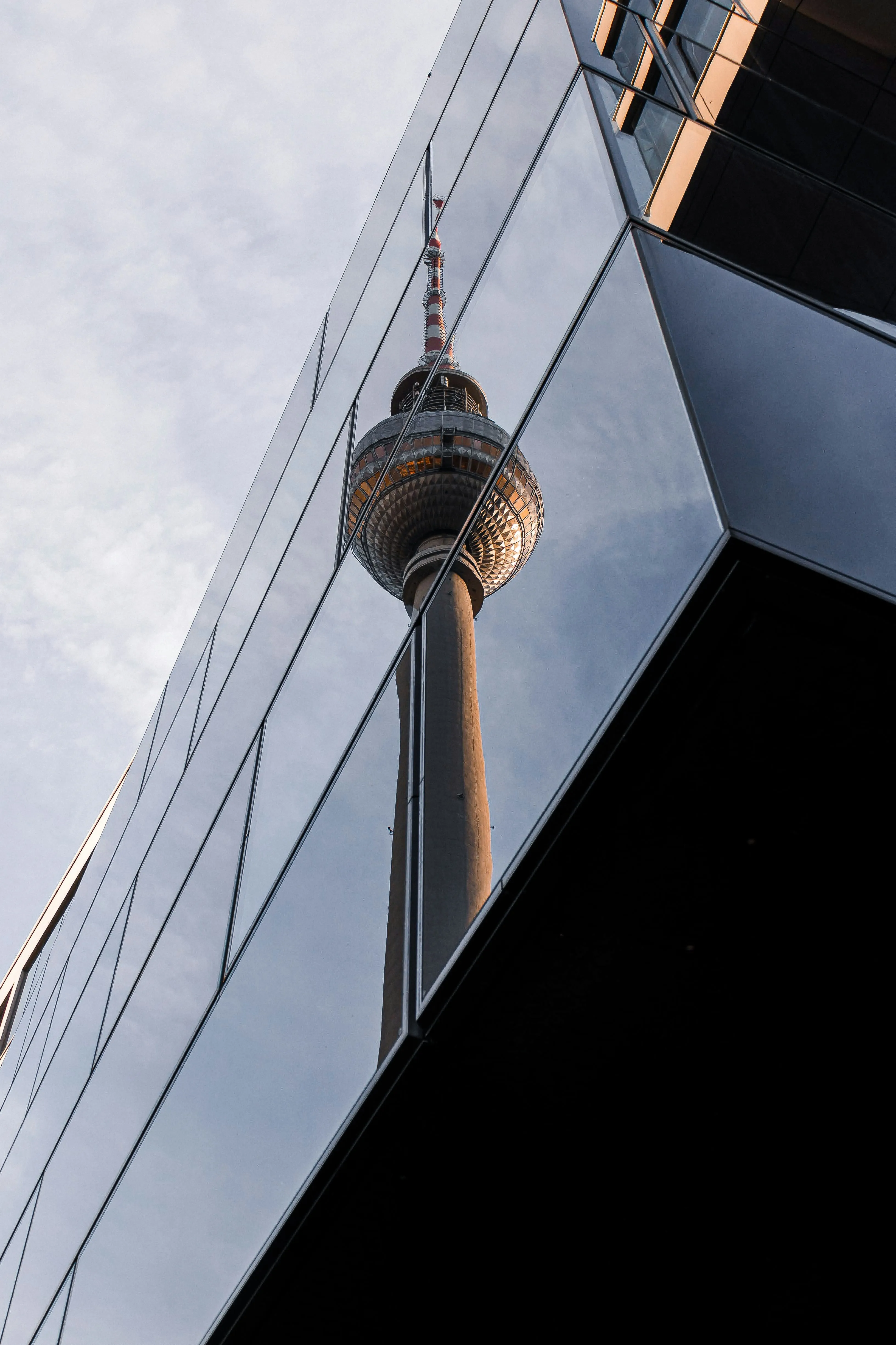 Visites Audio à Berlin : 5 Itinéraires pour Découvrir la Ville à Votre Rythme
